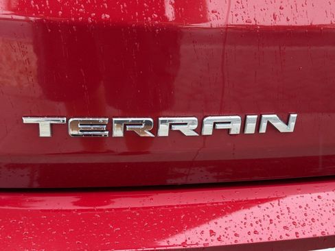 Used 2019 GMC Terrain SLT w/ Preferred Package AWD/4WD image 36