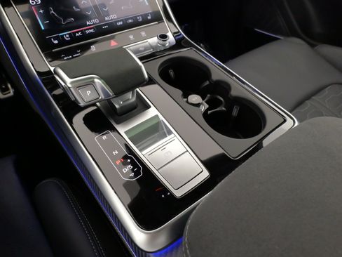 Used 2025 Audi RS Q8 performance AWD/4WD image 68