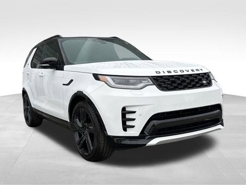 New 2024 Land Rover Discovery Dynamic SE image 7