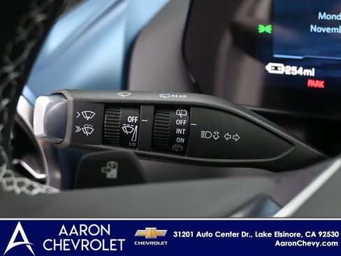 New 2026 Chevrolet Equinox EV LT image 10