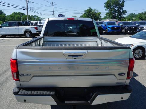 Used 2019 Ford F150 Platinum w/ Equipment Group 701A Luxury AWD/4WD image 9
