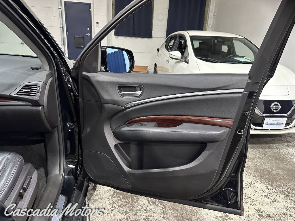 Used 2014 Acura MDX w/ Technology Package AWD/4WD image 26