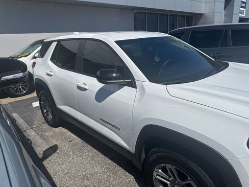 Used 2025 GMC Terrain Elevation image 9