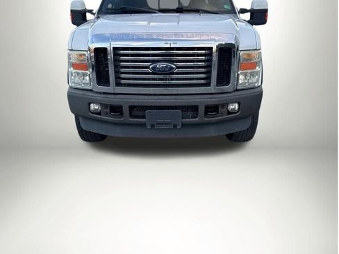 Used 2008 Ford F250 FX4 image 3