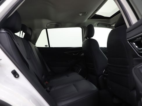 Used 2024 Subaru Outback Limited image 12