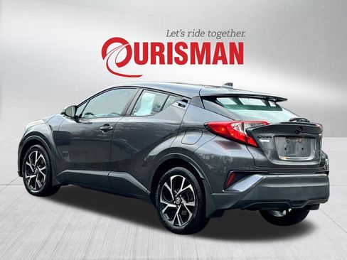 Used 2021 Toyota C-HR image 4