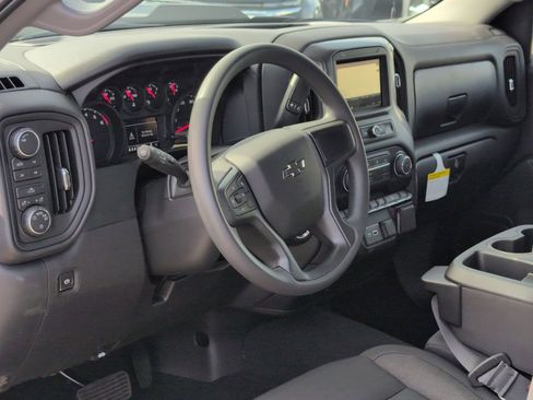 New 2026 Chevrolet Silverado 1500 Custom Trail Boss w/ LPO, Dark Essentials Package image 10