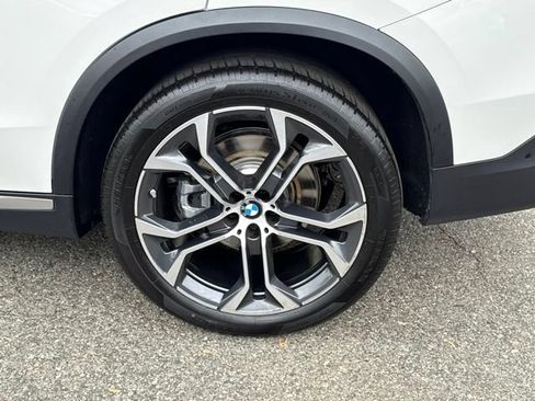 Used 2023 BMW X5 sDrive40i w/ Premium Package RWD image 14