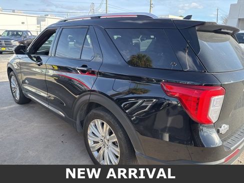 Certified 2022 Ford Explorer King Ranch w/ Technology Package image 4