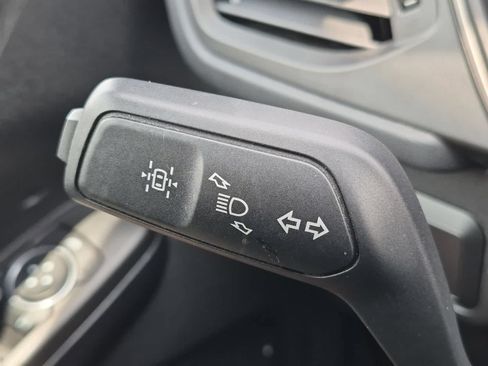 Used 2020 Ford Escape SE FWD image 26