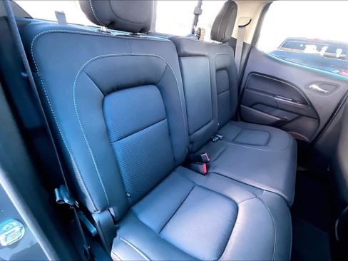 Used 2021 Chevrolet Colorado LT w/ LT Convenience Package image 19