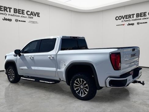 Used 2022 GMC Sierra 1500 AT4 w/ AT4 Premium Package image 6