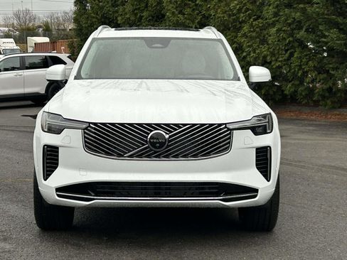 New 2026 Volvo XC90 B6 Ultra image 8