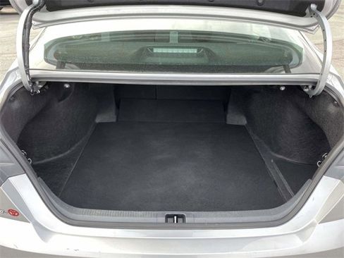 Used 2025 Toyota Camry LE image 13