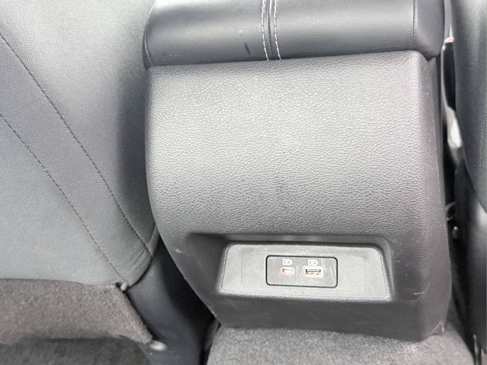 Used 2023 Nissan Altima 2.5 SV AWD/4WD image 12