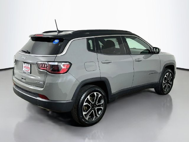 Used 2023 Jeep Compass Limited AWD/4WD image 18