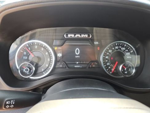 Used 2025 RAM 1500 Laramie AWD/4WD image 12