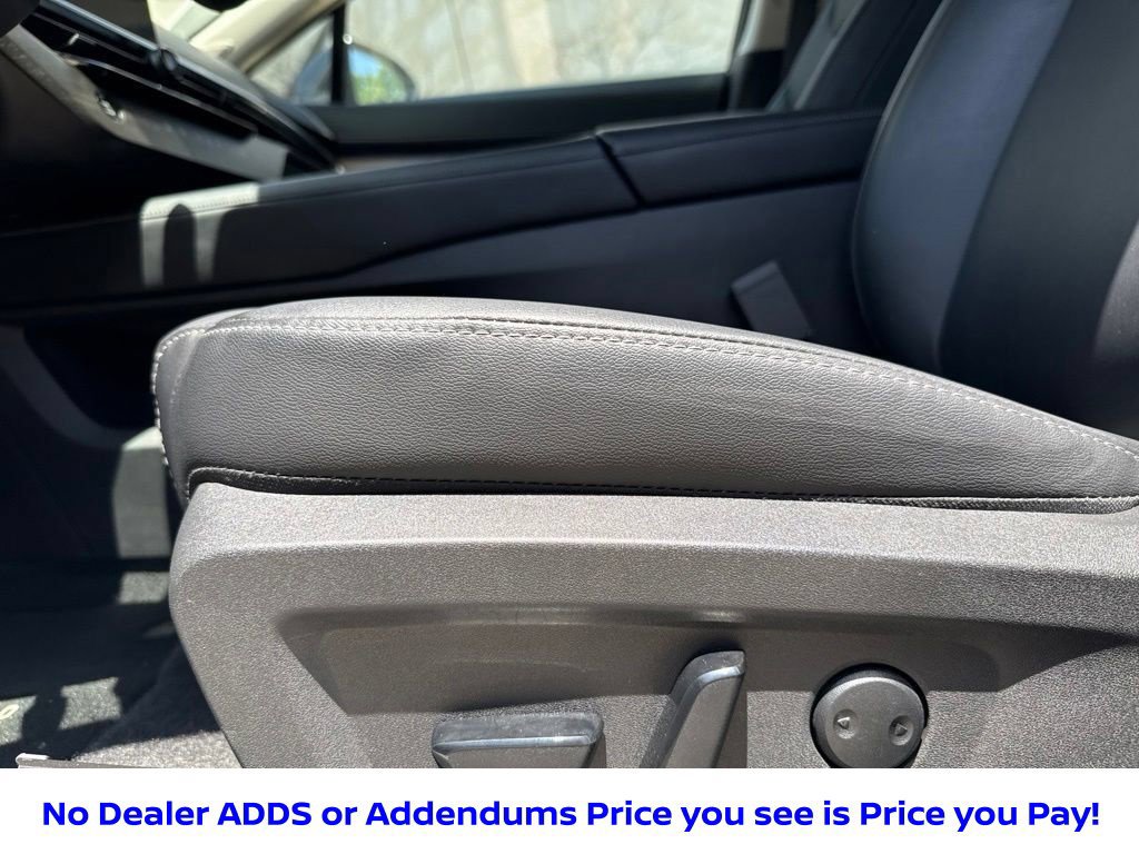 Certified 2025 Nissan Murano SL w/ Cargo Package AWD/4WD image 15