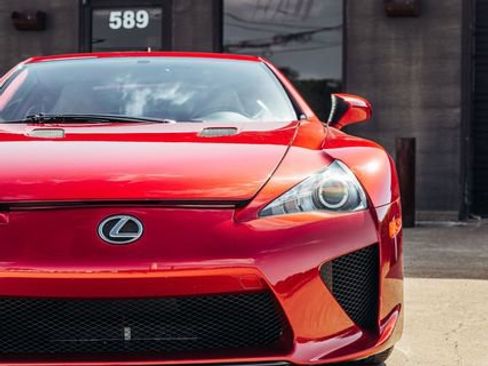 Used 2012 Lexus LFA RWD image 66
