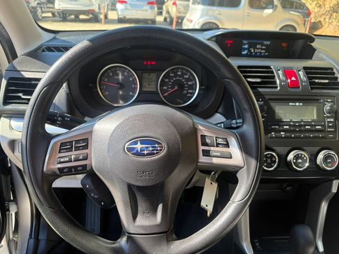 Used 2014 Subaru Forester 2.5i Premium w/ All-Weather Package AWD/4WD image 23
