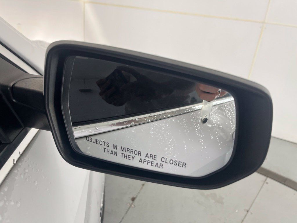 Used 2018 Chevrolet Malibu LT FWD image 48