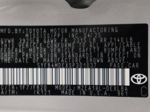 Used 2025 Toyota Corolla LE FWD image 17