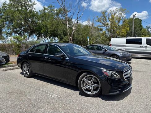 Used 2019 Mercedes-Benz E 300 w/ Premium 1 Package image 5