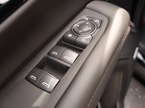 New 2026 Chevrolet Tahoe High Country AWD/4WD image 8