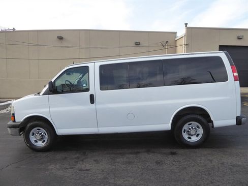 Used 2012 Chevrolet Express 2500 LT w/ LT Preferred Equipment Group image 4