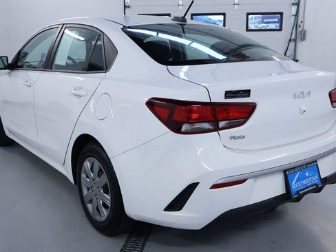 Used 2023 Kia Rio S image 5