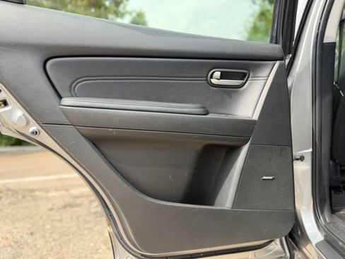 Used 2009 MAZDA CX-9 Touring w/ Moonroof & Bose Audio Pkg FWD image 29