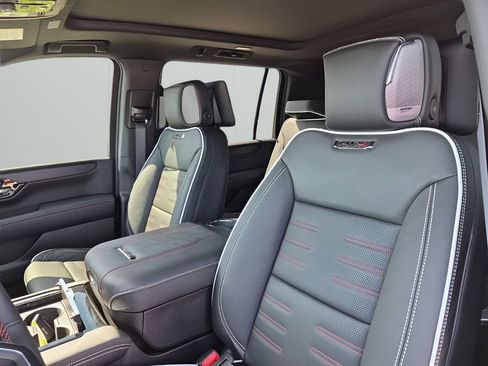 New 2026 GMC Yukon XL AT4 Ultimate image 32