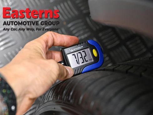 Used 2024 Buick Encore GX Preferred FWD image 25