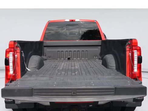 Used 2025 Ford F450 Lariat w/ Lariat Ultimate Package AWD/4WD image 32