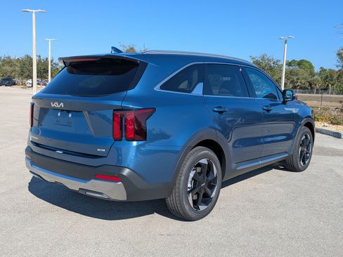 New 2026 Kia Sorento EX AWD/4WD image 5