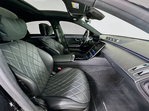 Used 2021 Mercedes-Benz S 580 4MATIC Sedan w/ AMG Line image 30