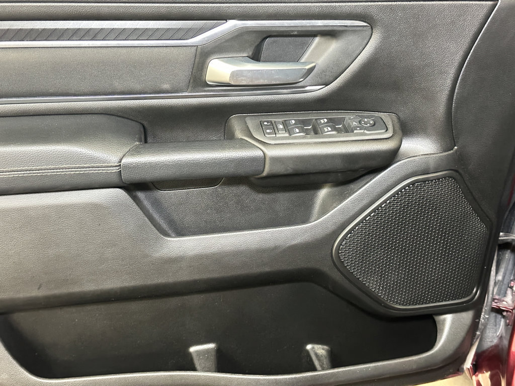 Used 2025 RAM 1500 Big Horn AWD/4WD image 20