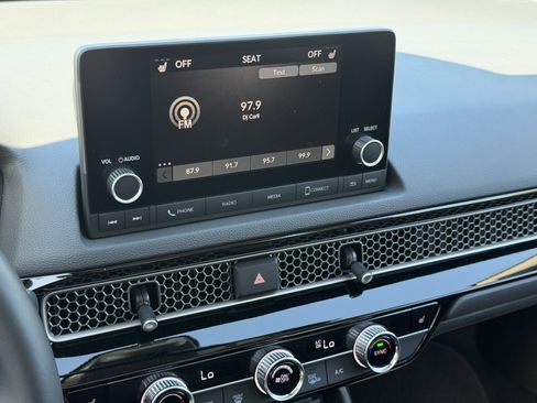 Used 2023 Honda Civic EX image 20