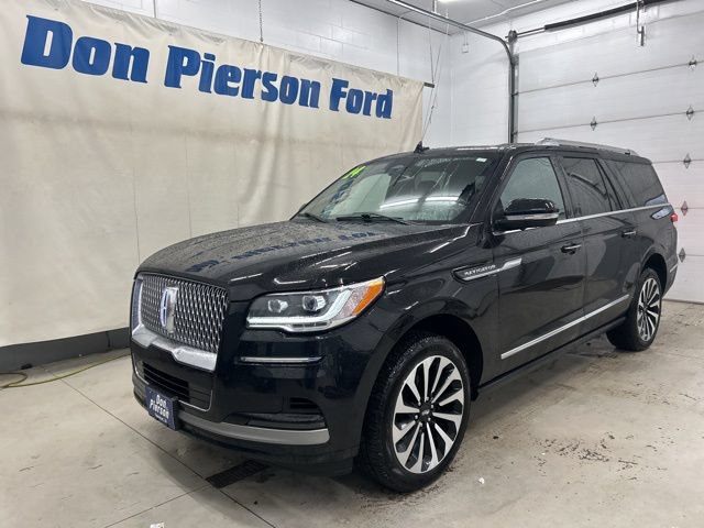 Used 2024 Lincoln Navigator L Reserve AWD/4WD image 1