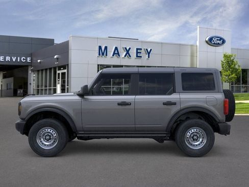 New 2025 Ford Bronco 4-Door image 3