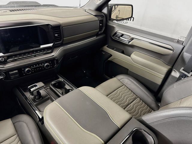 Used 2026 Chevrolet Silverado 1500 ZR2 AWD/4WD image 25