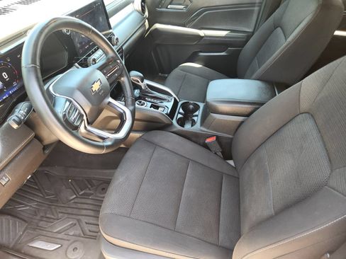 Used 2023 Chevrolet Colorado LT w/ LT Convenience Package II AWD/4WD image 14