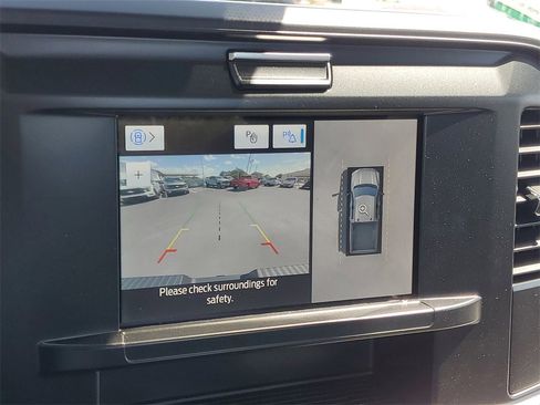 Used 2025 Ford F250 XL w/ STX Appearance Package image 14