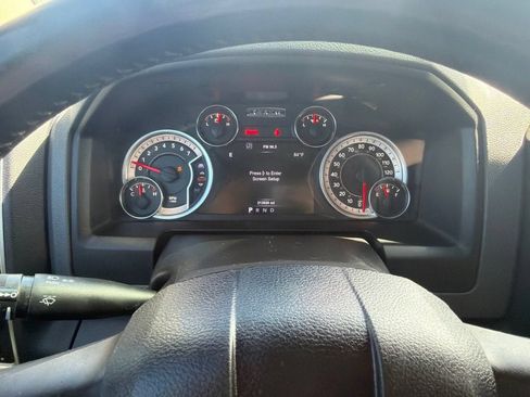 Used 2017 RAM 1500 Big Horn AWD/4WD image 12