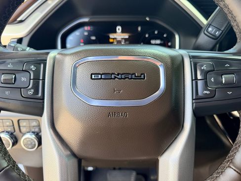 Used 2024 GMC Sierra 3500 Denali AWD/4WD image 31