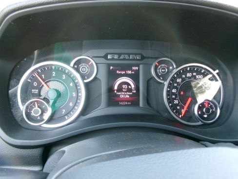 Used 2026 RAM 2500 Big Horn AWD/4WD image 15