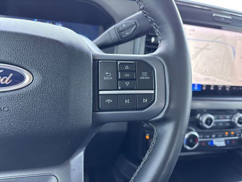 Certified 2025 Ford F450 Lariat image 29