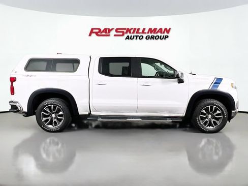 Used 2019 Chevrolet Silverado 1500 LT w/ All-Star Edition AWD/4WD image 8