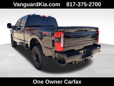 Used 2026 Ford F250 Platinum w/ FX4 Off-Road Package image 2