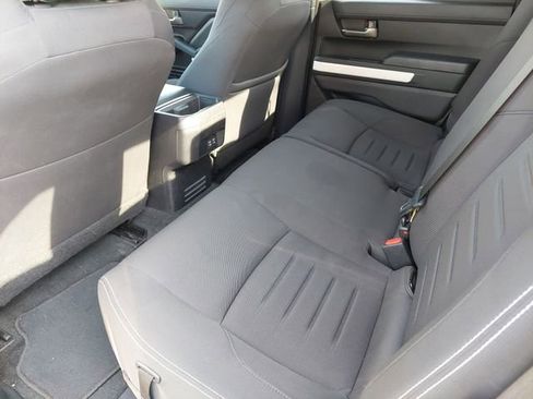 Certified 2024 Toyota Tacoma TRD Off-Road image 29